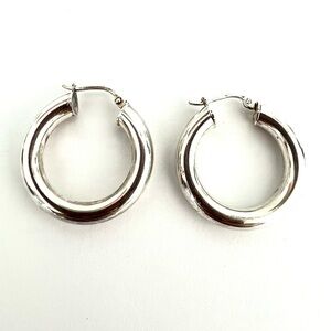 Vintage Sterling Silver Classic Traditional Smaller Chunky Tube Hoop Earrings